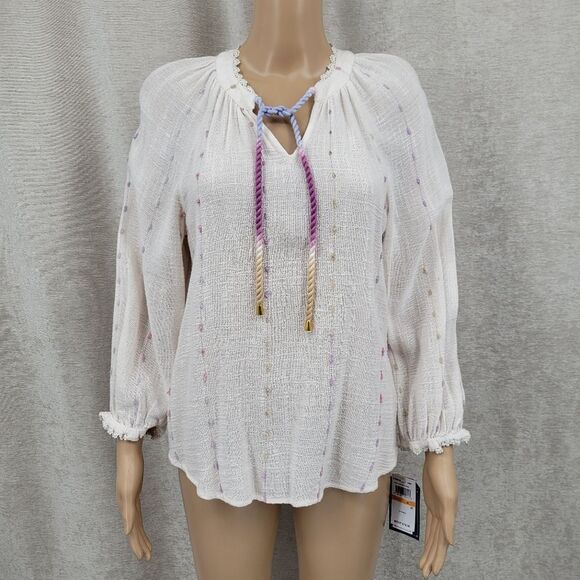 Democracy Woven Split V-Neck 3/4 Blouson Sleeve Crochet Edge Woven Top - Picture 2 of 15